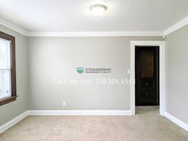 Building Photo - 916-918 Peckham St.-916