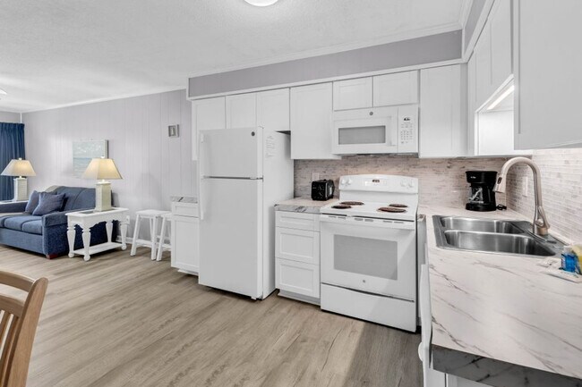 Building Photo - 828 Oxbow Dr