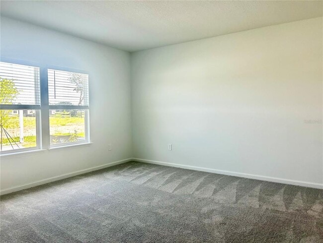 Building Photo - 6915 SW 89th Ln