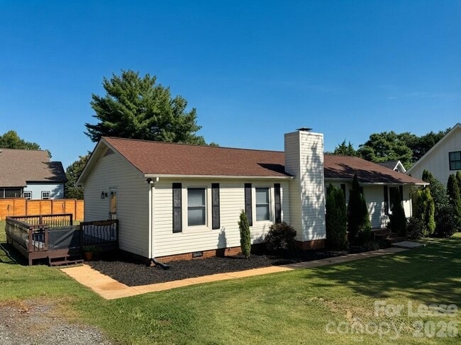 Building Photo - 708 Langtree Rd