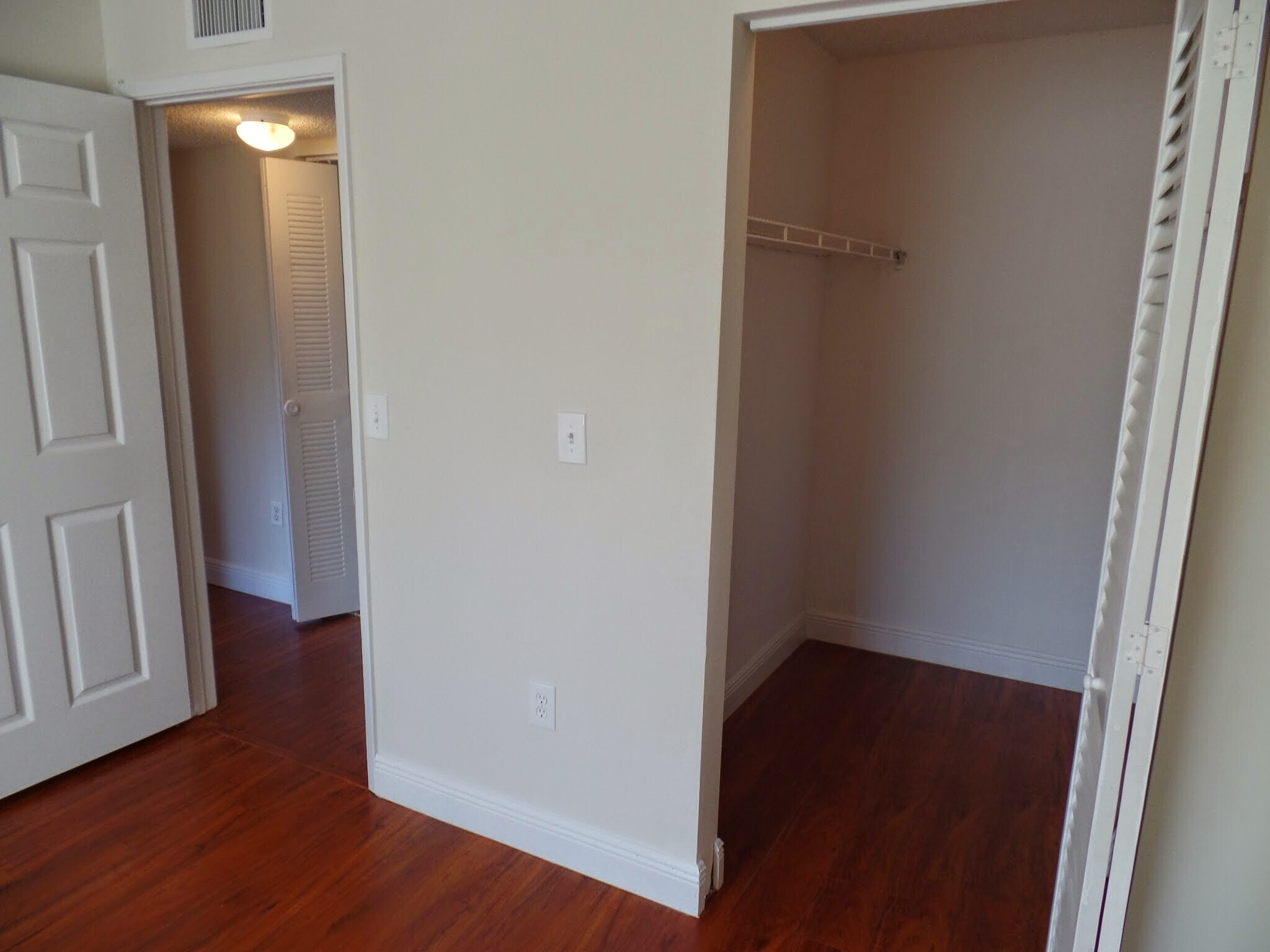 Building Photo - 3844 Lyons Rd