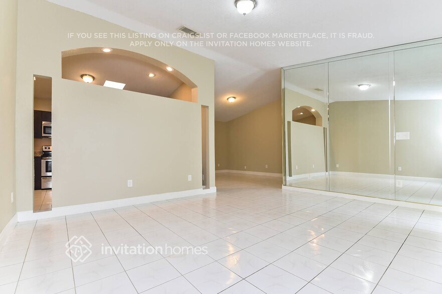 Building Photo - 12900 SW 191st Terrace