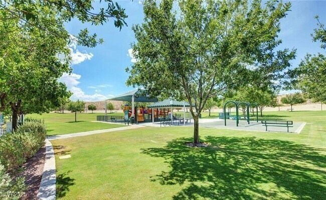 Building Photo - 10748 Tuscan Ct