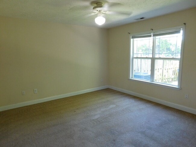 Building Photo - 4204 Arbor Green Way