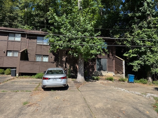 Primary Photo - 432 Shawnee Dr