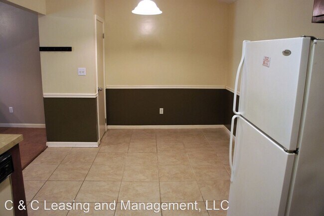 Building Photo - 6209 Cross Tie Ct