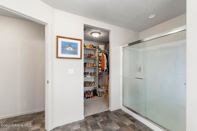 Building Photo - Spacious 4BR + Loft Home in Desirable North Place Community — Post Falls