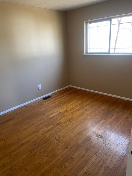 Building Photo - 18185 Greeley