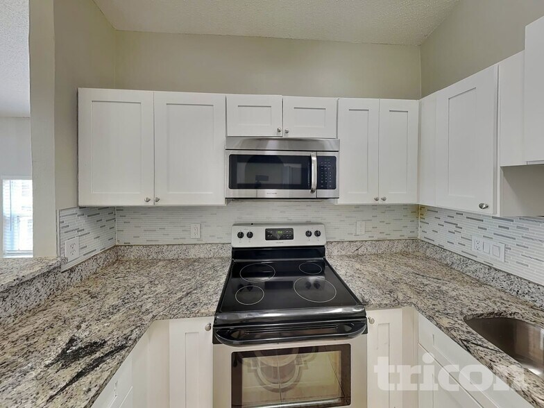 Building Photo - 12617 Parkbury Dr