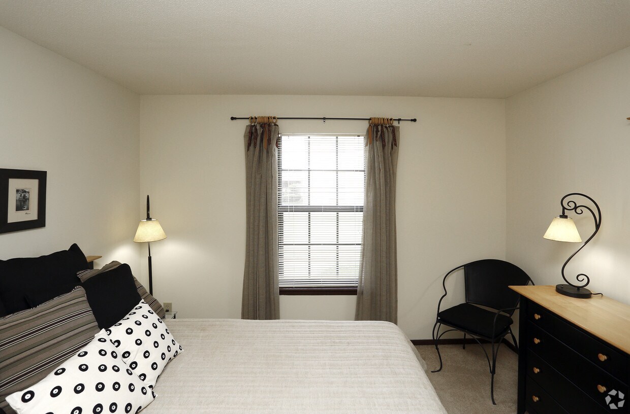 Cedar Ridge Apartments Indianapolis