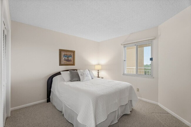 Building Photo - 3870 North Highway A1A-SI FL6-ID1537502P