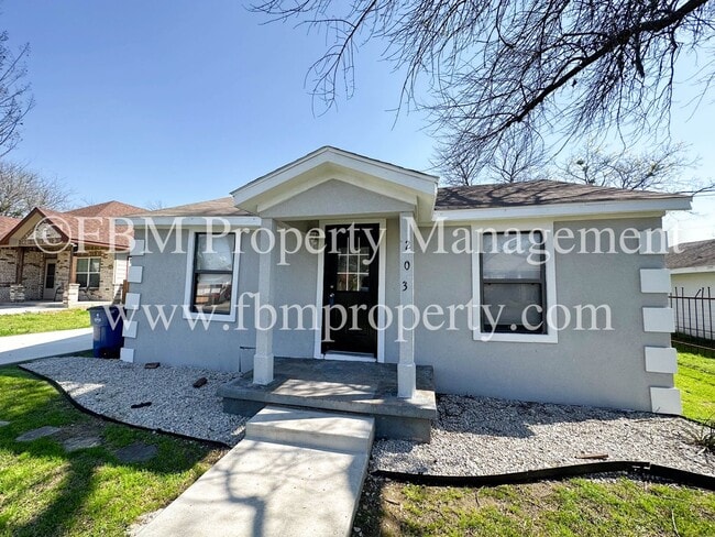 Building Photo - 203 Ave B