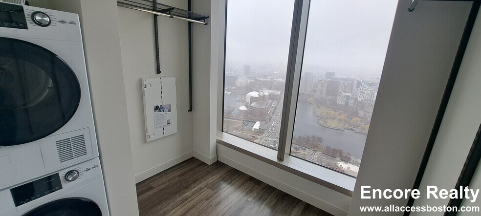 Building Photo - 35 Lomasney Wy