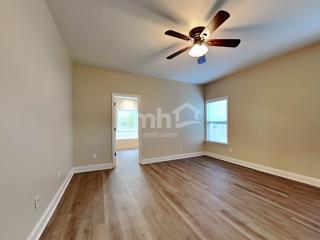Building Photo - 181 Cotillion Crescent