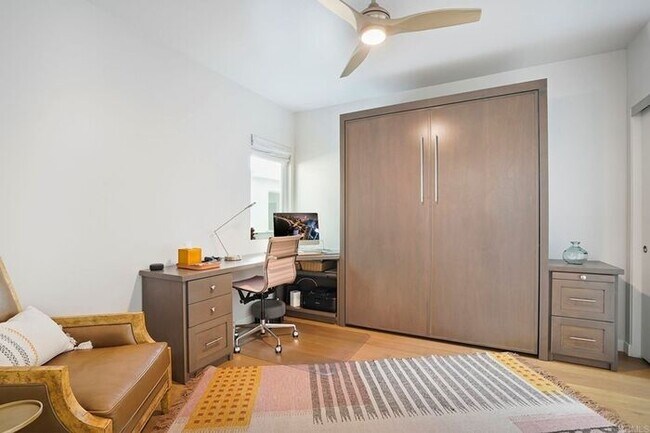 Building Photo - Discover this stunning 2-bedroom, 2-bath home in San Diego!