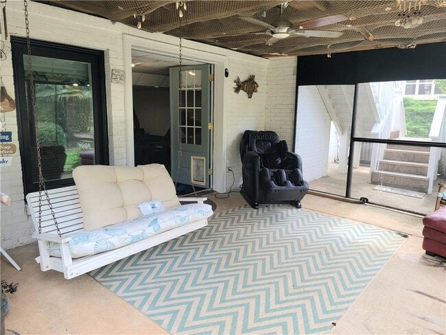 Building Photo - 1679 Rangewood Dr SW