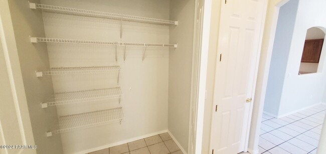 Building Photo - 5236 N Celestine Ct