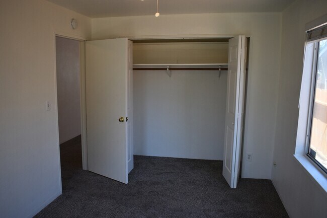 Building Photo - 1333 Frank Ave