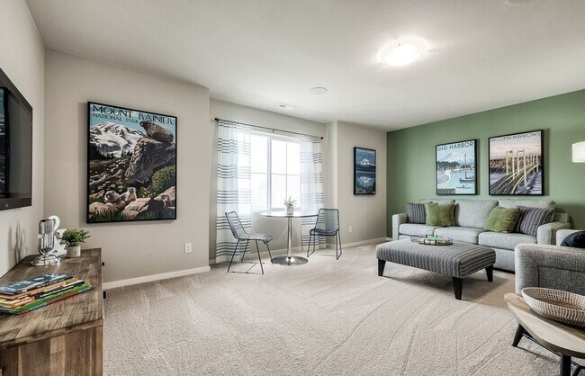 Building Photo - 4 Bed and 2.5 Bath Stunning Single-family ...