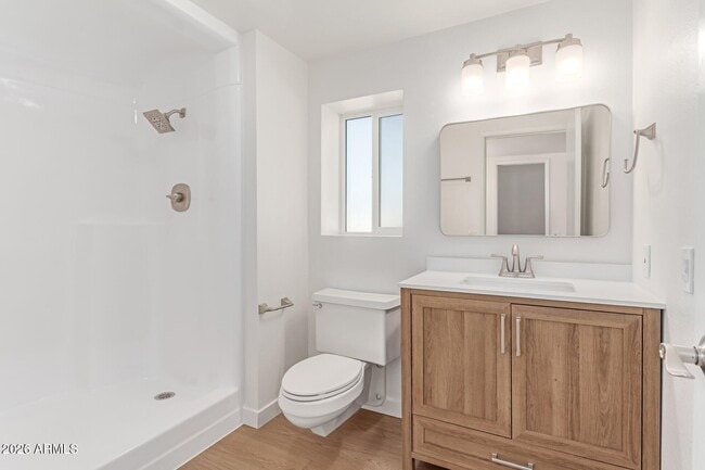 Building Photo - 16853 N Meadow Park Dr