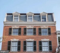 Building Photo - 3246 N St NW