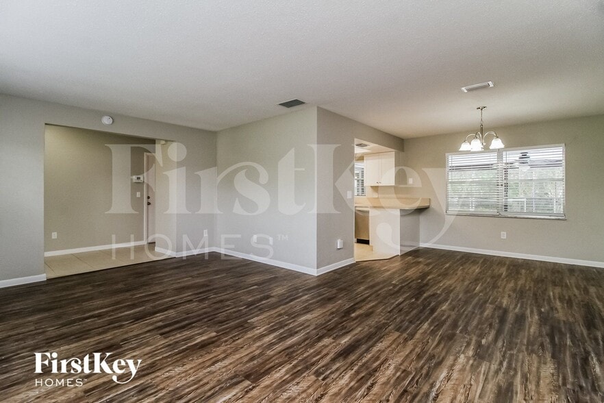 Building Photo - 891 Shenandoah Ave