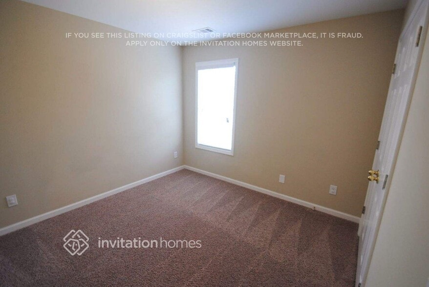 Building Photo - 3252 Shady Valley Ct SW