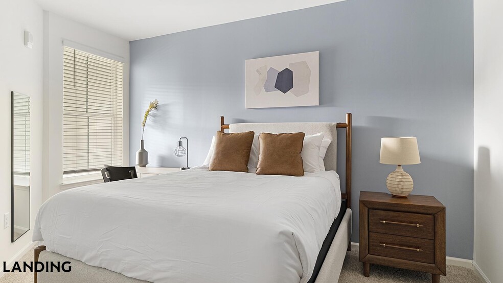 Building Photo - 2800 Milan Ct