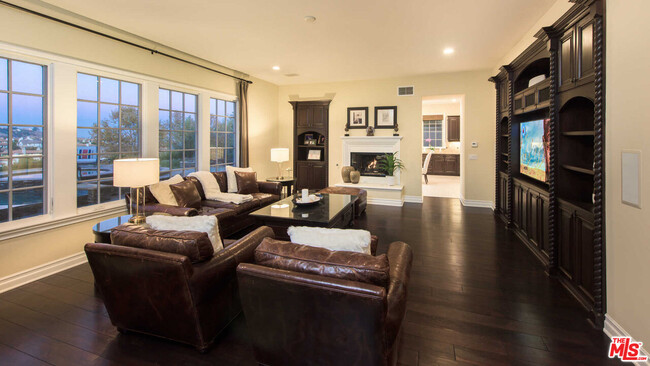 Building Photo - 25531 Prado De Oro