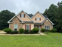Building Photo - 429 Jasmine Cir
