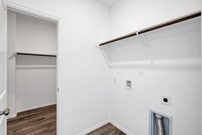 Building Photo - 19017 Sonora Chase Dr