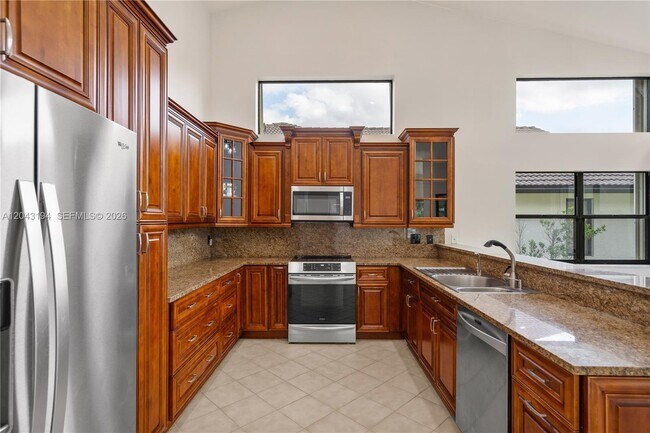 Building Photo - Deerwood Lane, Weston, FL 33326 - 4 BR 2.5 BA house
