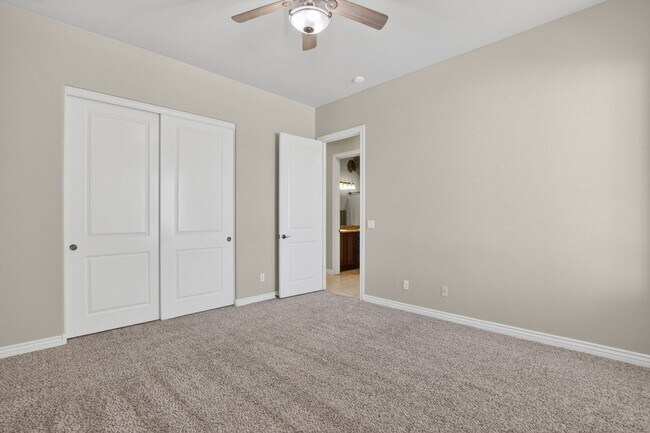 Building Photo - Luxury Meets Country Charm: Custom 5BR Home on Acreage in San Tan Valley