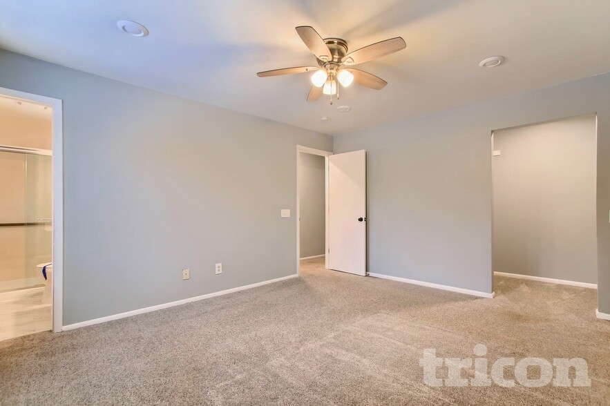 Building Photo - 412 Harold Dr