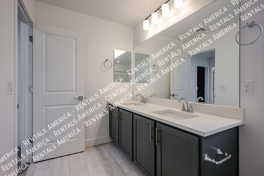 Building Photo - 1656 S 83rd Way