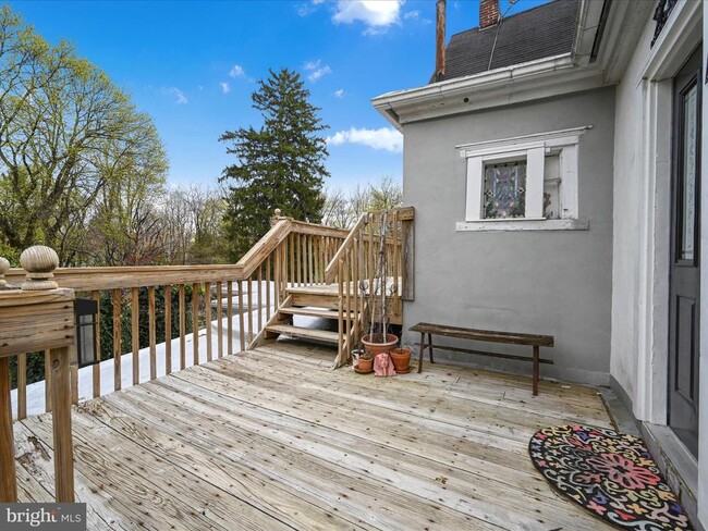 Building Photo - 657 S Sumneytown Pike