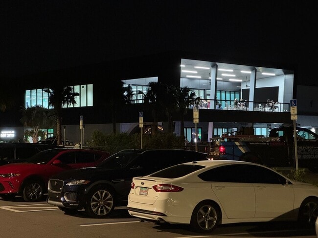 Building Photo - 6500 Motor Enclave Wy