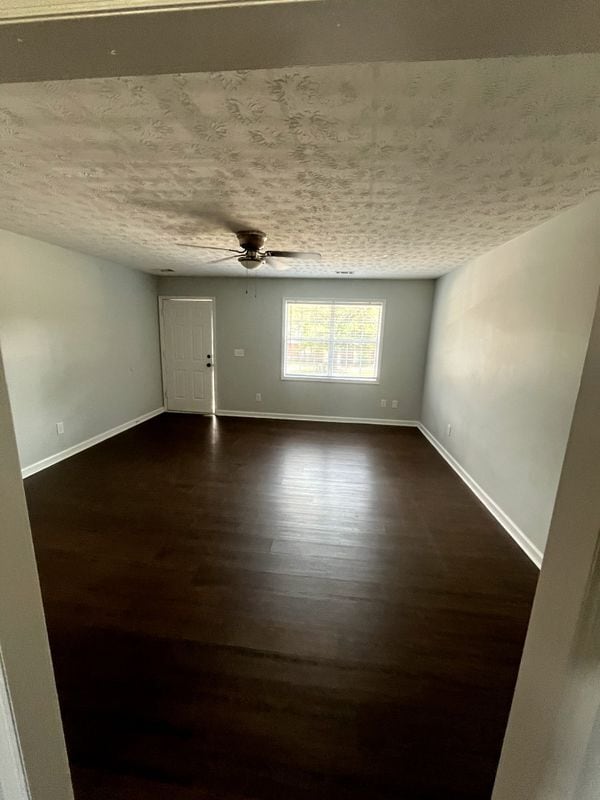 Building Photo - 2606 Kennon Ct