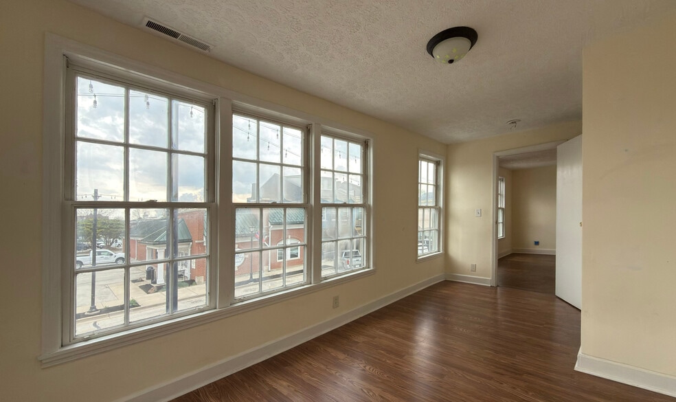 sitting room or bedroom 2 - 221 Walnut St