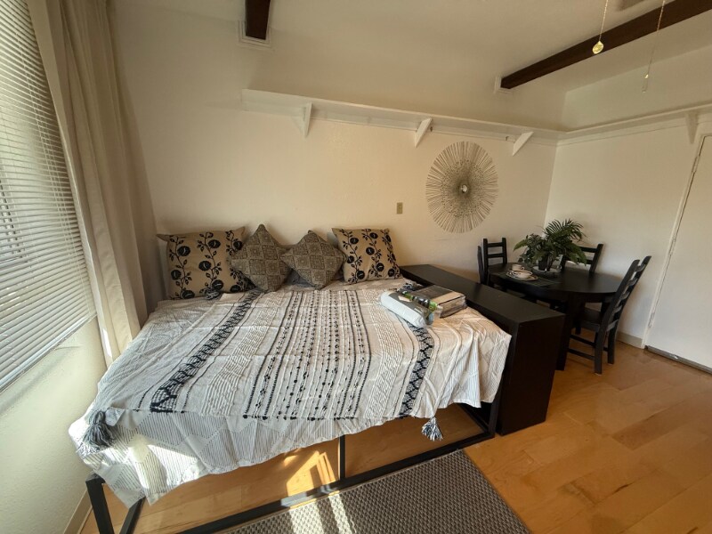 Building Photo - 192 Lubeck Rd