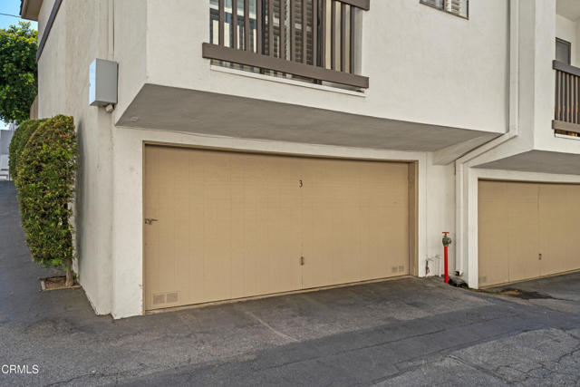 Building Photo - 813 N Monterey St