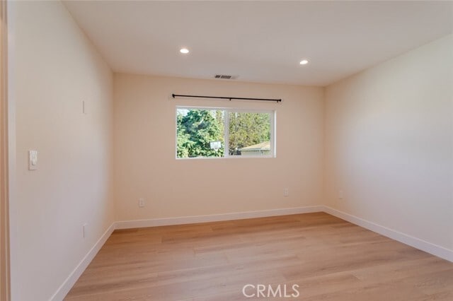 Building Photo - 10425 Pinyon Ave