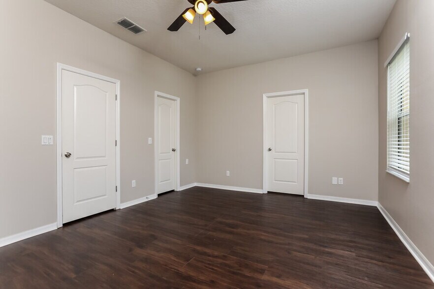 Building Photo - 1586 Danisco Pl