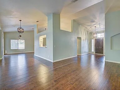 Building Photo - 1443 Basin View Cir