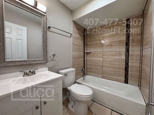 Building Photo - 906 S Holly Ave