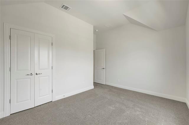 Building Photo - 1406 Haybale Ln