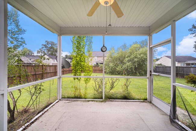 Building Photo - 3145 Gallberry St