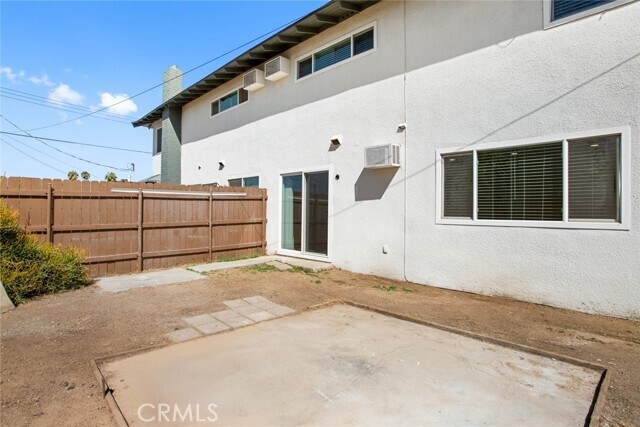 Building Photo - 2963 Elgin Dr