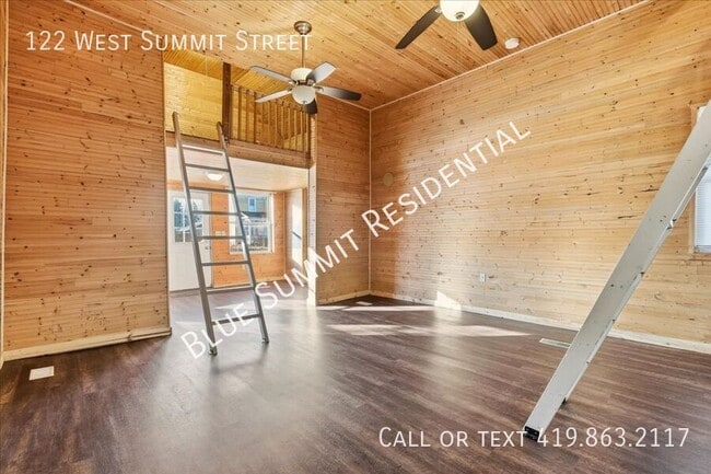 Building Photo - 122 W Summit St