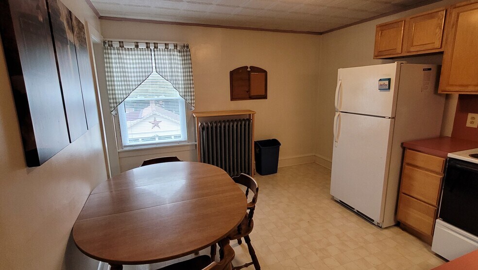 Building Photo - 4120 Kutztown Rd